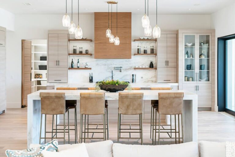 How High-End Kitchen Cabinets Elevate the Look of Your Home
